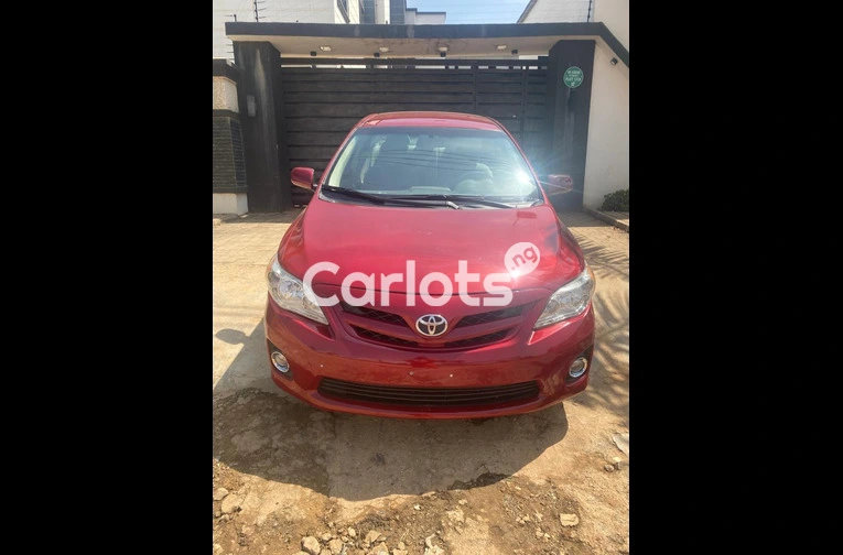 Foreign Used Unregistered 2012 Toyota Corolla for sale in Abuja, FCT - photo 4 of 5