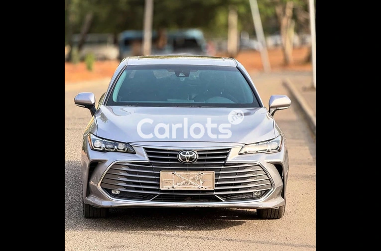 Foreign Used Toyota Avalon 2021 for sale in Abuja - thumbnail 2