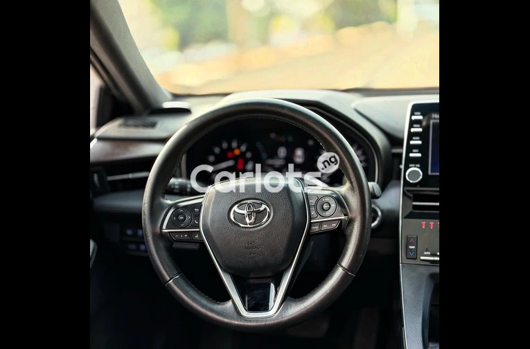 Foreign Used Toyota Avalon 2021 for sale in Abuja - thumbnail 3