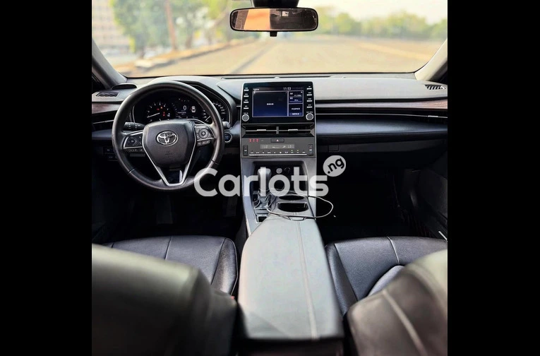 FOREIGN USED 2021 TOYOTA AVALON XLE - 5