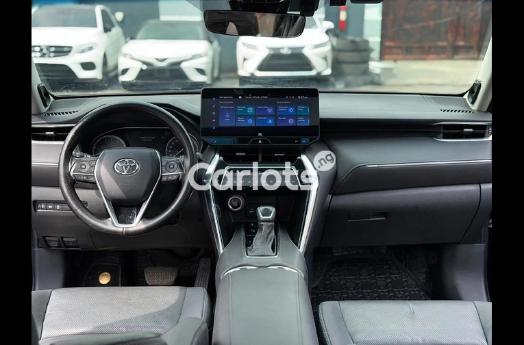 2024 Toyota Venza Foreign used Accident for sale in Oshodi, Lagos