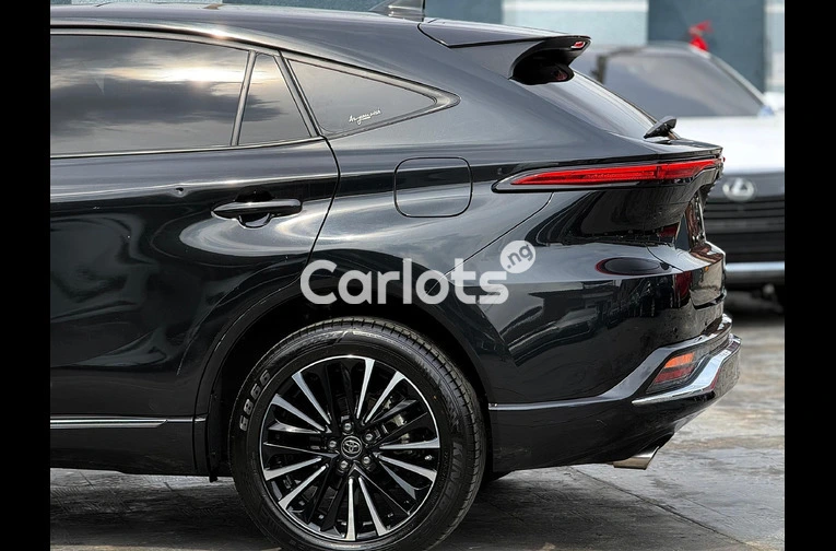 2024 Toyota Venza Foreign used Accident - 7