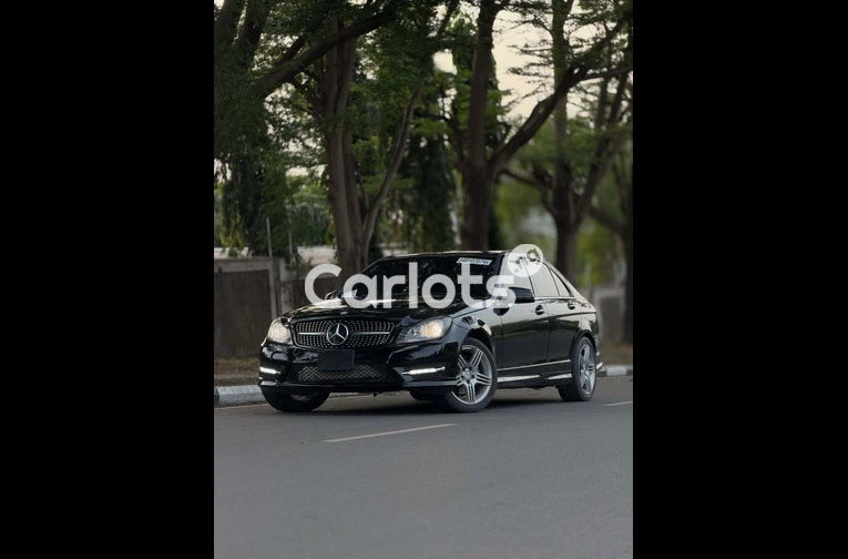 2009 Mercedes-Benz C300