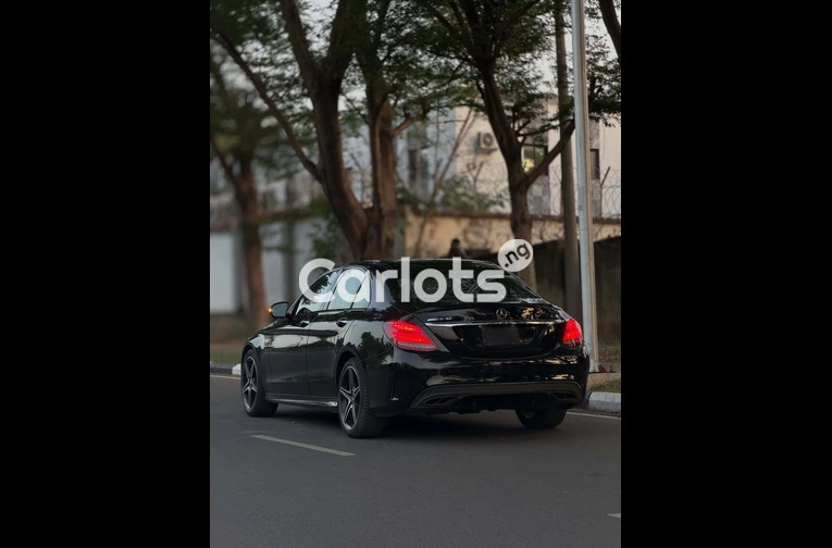 Foreign Used 2017 Mercedes-Benz C43 AMG for sale in Asokoro, FCT - photo 7 of 7