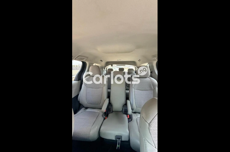 FOREIGN USED 2021 TOYOTA SIENNA HYBRID - 5/7