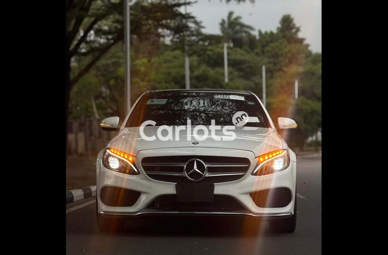 2015 MERCEDES-BENZ C400 - 2/7