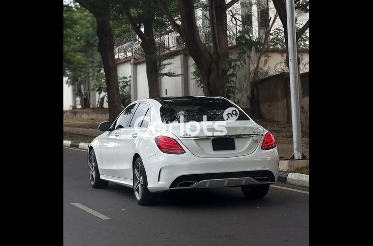 2015 MERCEDES-BENZ C400 for sale in Asokoro, FCT - thumbnail 7