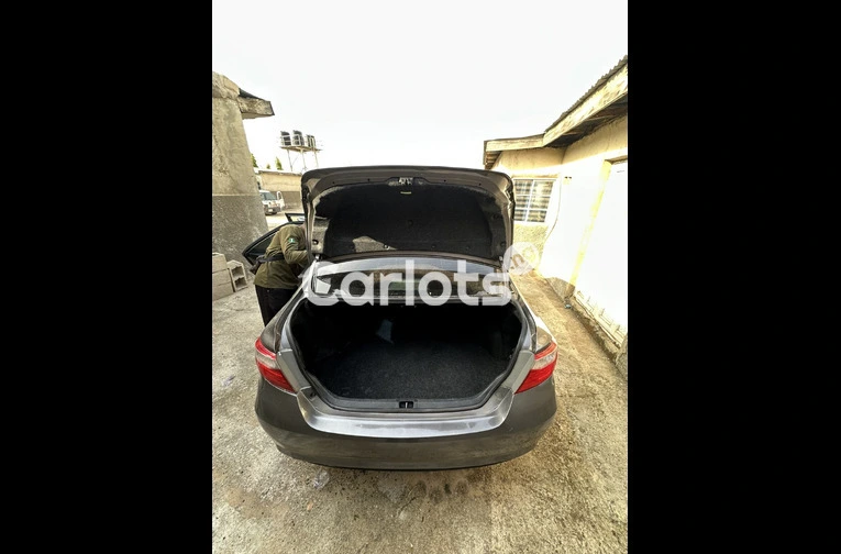 New Entry Foreign used Toyota Camry 2016 model for sale in Minna, Niger - thumbnail 5