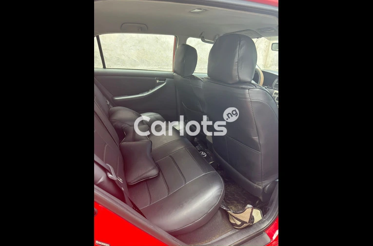 2006 Toyota Corolla Hatchback - 6/7