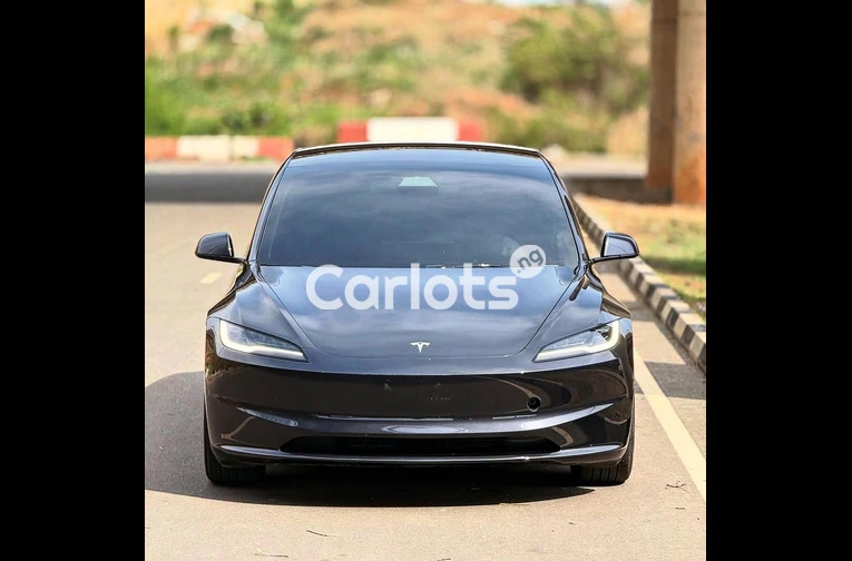 FOREIGN USED 2024 TESLA MODEL 3 for sale in Abuja, FCT