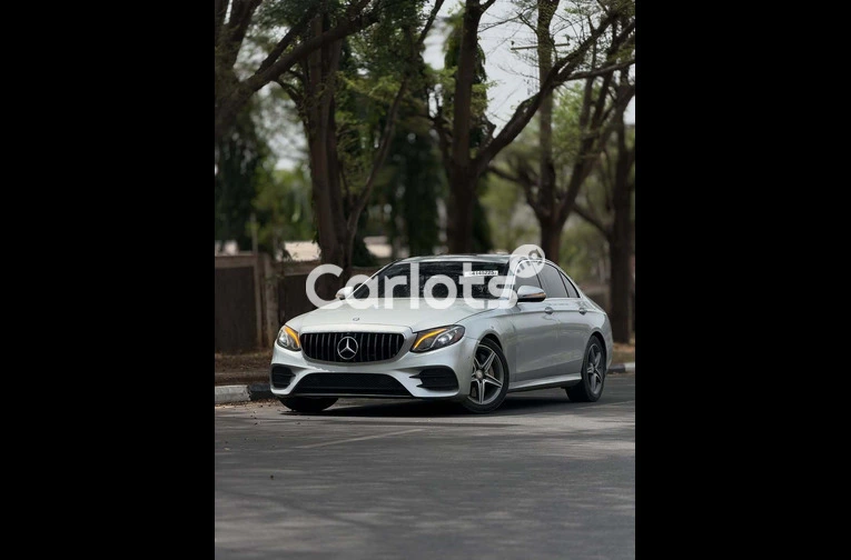 2016 MERCEDES-BENZ E300