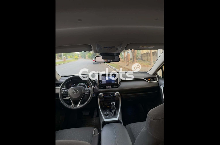 Foreign Used 2022 TOYOTA RAV4 HYBRID - 5/7