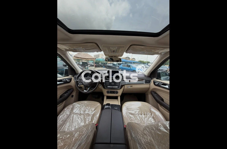 2017 MERCEDES BENZ GLE350 - 2/7
