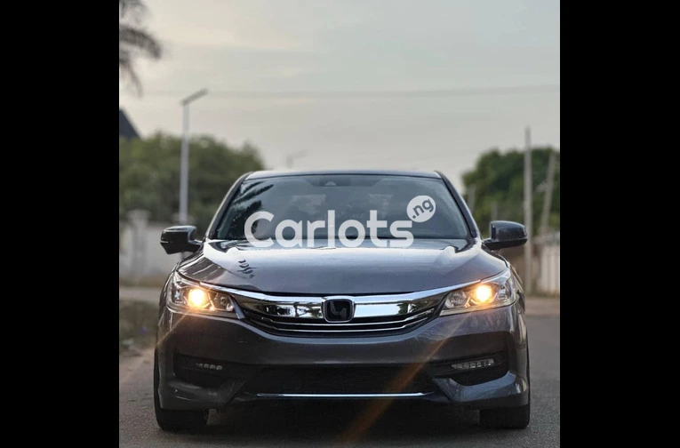 2016 KEYLESS HONDA ACCORD V6 for sale in Kaduna
