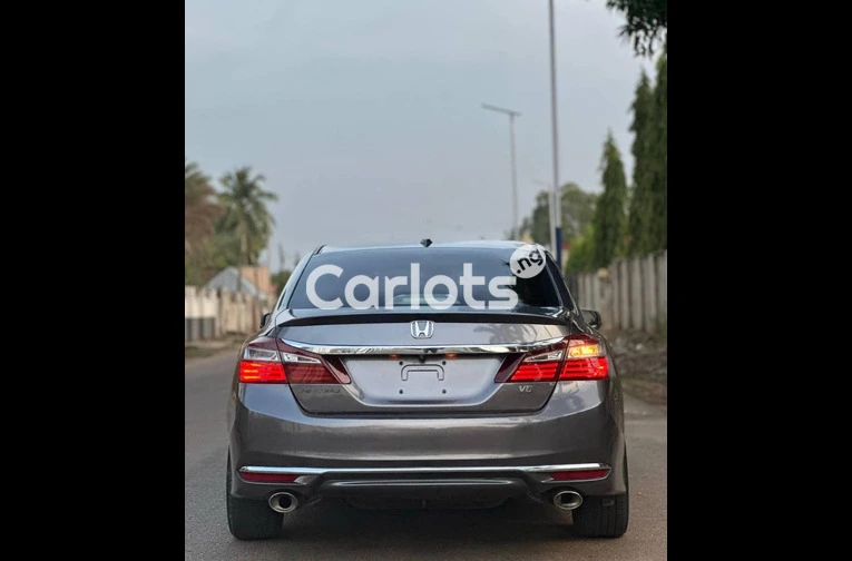 Nigerian Used 2016 KEYLESS HONDA ACCORD V6 for sale in Kaduna - photo 4 of 4