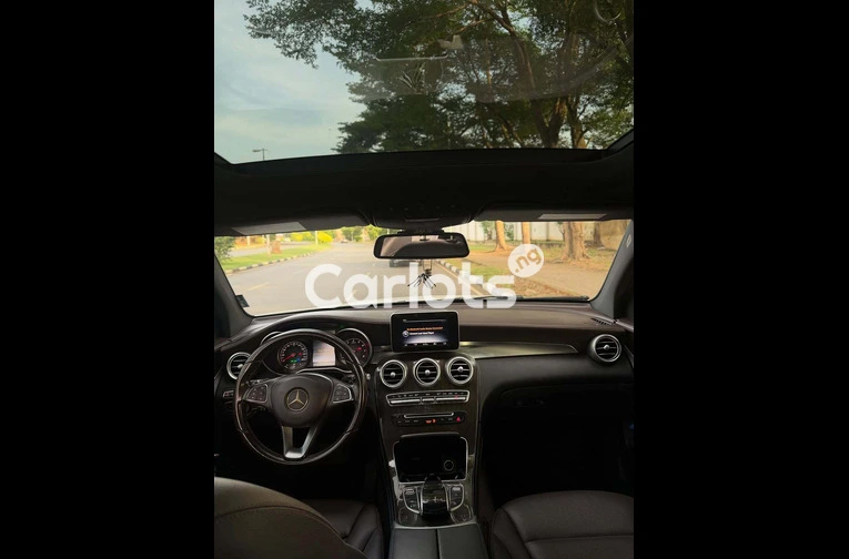 2016 Mercedes GLC 300 for sale in Asokoro, FCT - photo 5 of 7