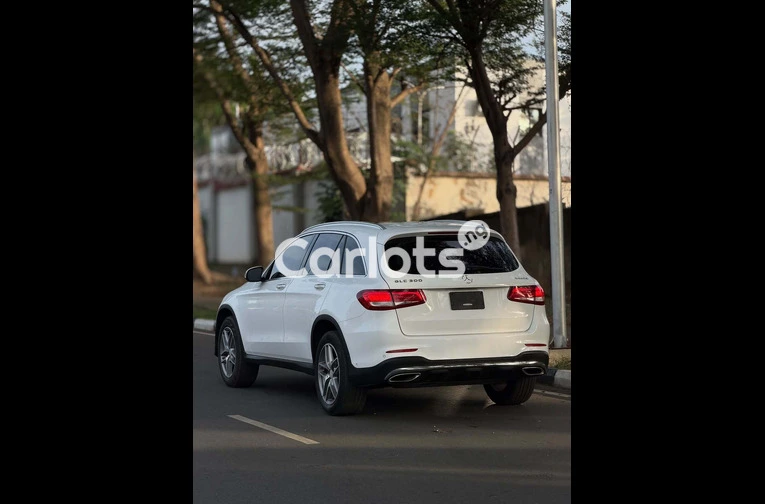 2016 Mercedes GLC 300 for sale in Asokoro, FCT - thumbnail 7