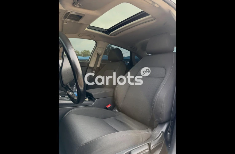 HONDA CIVIC 2023 for sale in Abuja, FCT - thumbnail 5