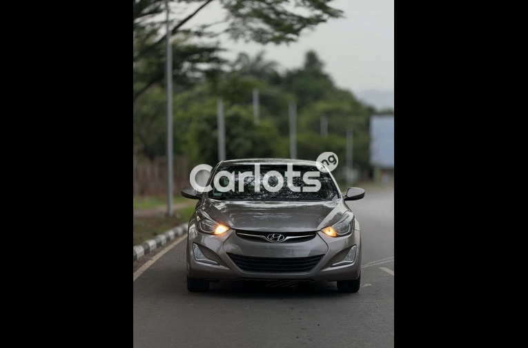 2014 HYUNDAI ELANTRA - 2/7