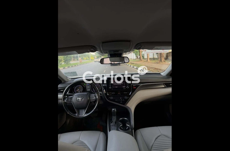 2022 TOYOTA CAMRY SE for sale in Asokoro, FCT - thumbnail 5
