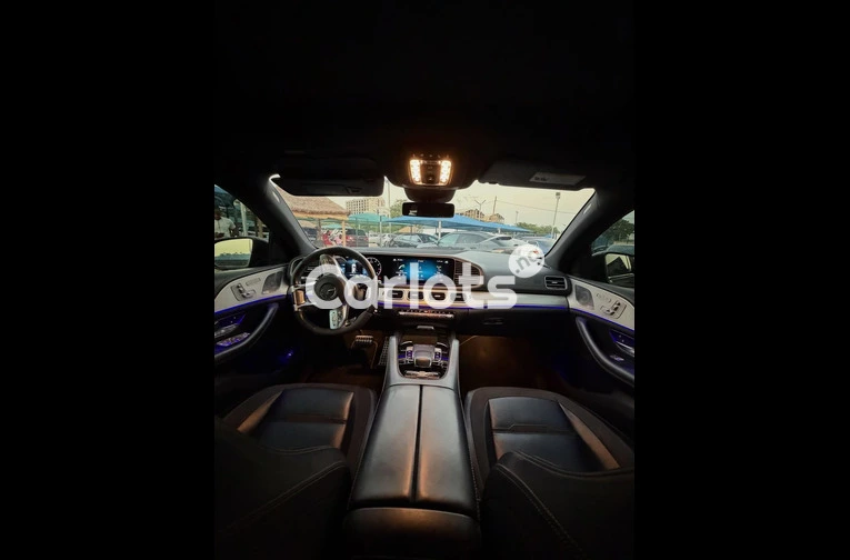 Foreign Used 2020 Mercedes GLE 53 AMG for sale in Abuja, FCT - thumbnail 4