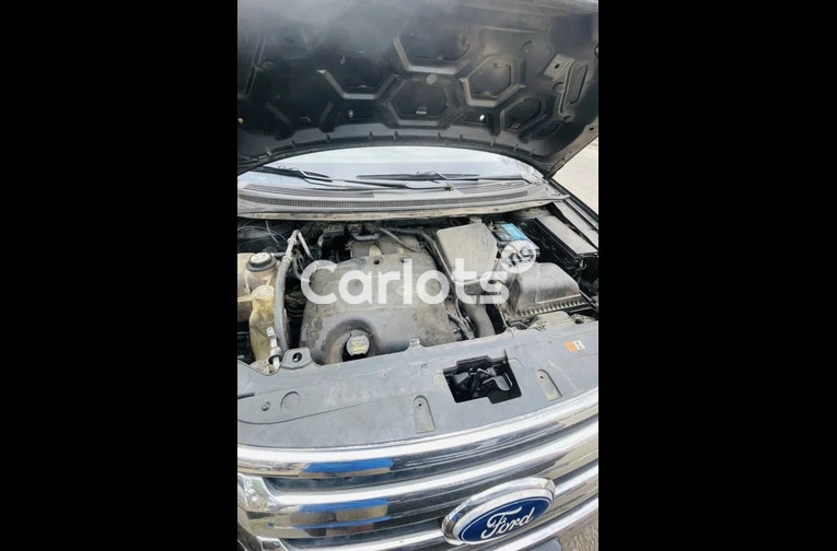 Nigerian Used 2013 Ford Edge Limited edition for sale in Ikeja, Lagos - photo 4 of 6