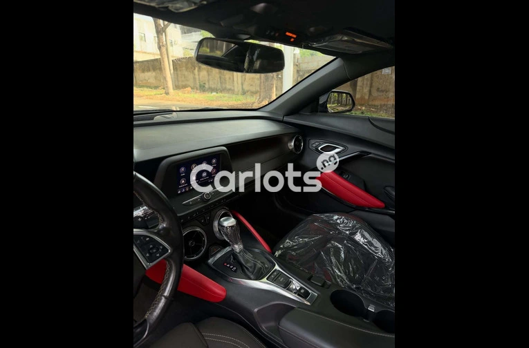 Foreign Used 2021 CHEVROLET CAMARO RS for sale in Asokoro, Abuja - thumbnail 5