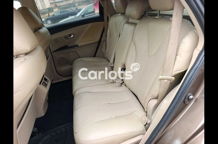 2012 Toyota Venza for sale in Abuja, FCT - thumbnail 4