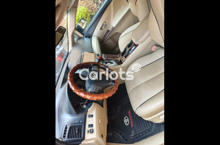 2012 Toyota Venza for sale in Abuja, FCT - thumbnail 5