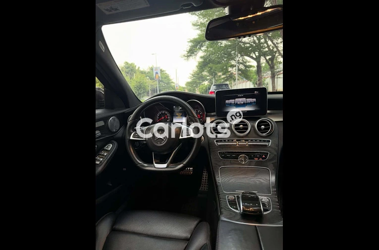 Foreign Used 2015 MERCEDES-BENZ C300 for sale in Asokoro, FCT - thumbnail 4