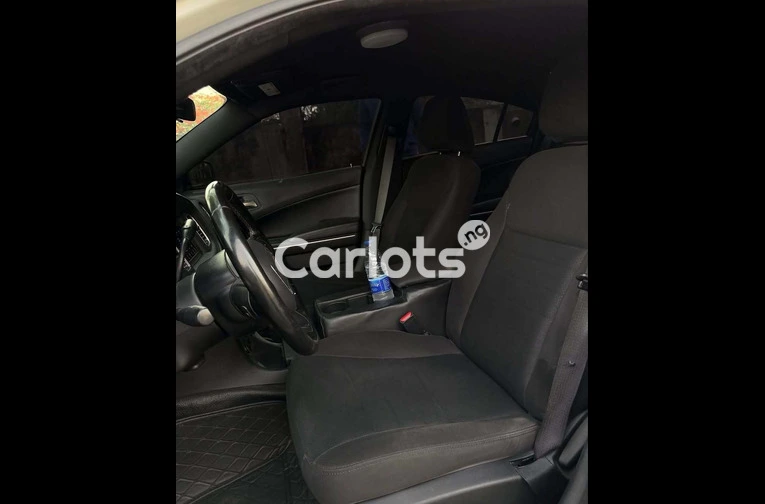 2021 DODGE CHARGER Tokunbo for sale in Asokoro, FCT - thumbnail 6