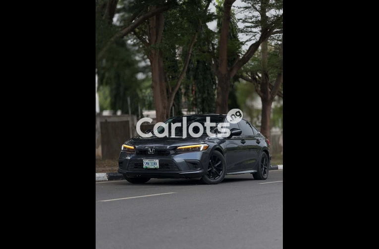 Sharp 2021 HONDA CIVIC