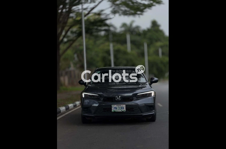 Foreign Used Sharp 2021 HONDA CIVIC for sale in Asokoro, FCT - photo 2 of 7