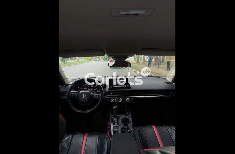 Foreign Used Sharp 2021 HONDA CIVIC for sale in Asokoro, FCT - photo 5 of 7