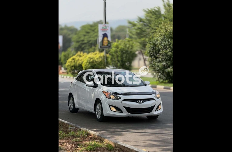 Foreign Used 2013 HYUNDAI ELANTRA GT for sale in Asokoro, FCT - photo 3 of 7