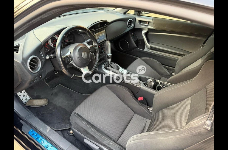 FOREIGN USED 2017 TOYOTA 86 GT for sale in Kaduna - photo 3 of 7