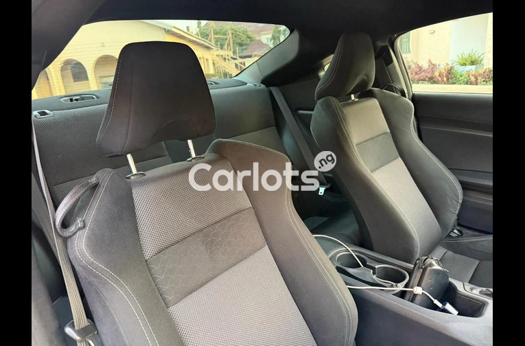 FOREIGN USED 2017 TOYOTA 86 GT for sale in Kaduna - thumbnail 4
