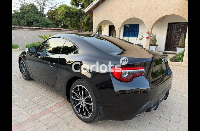 FOREIGN USED 2017 TOYOTA 86 GT for sale in Kaduna - thumbnail 5