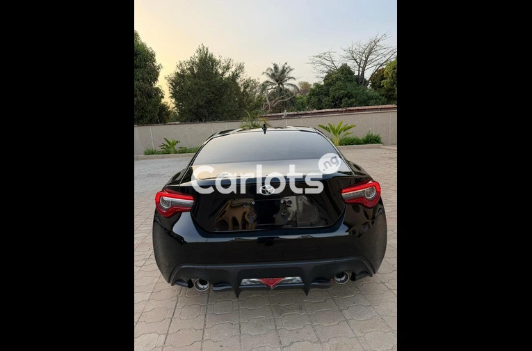 FOREIGN USED 2017 TOYOTA 86 GT for sale in Kaduna - photo 6 of 7