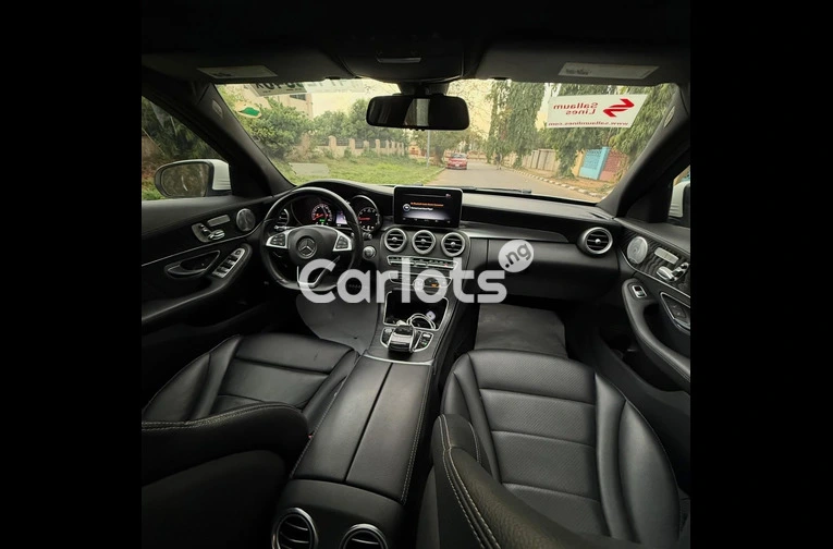 FOREIGN USED 2015 MERCEDES BENZ C400 for sale in Abuja, FCT - thumbnail 4