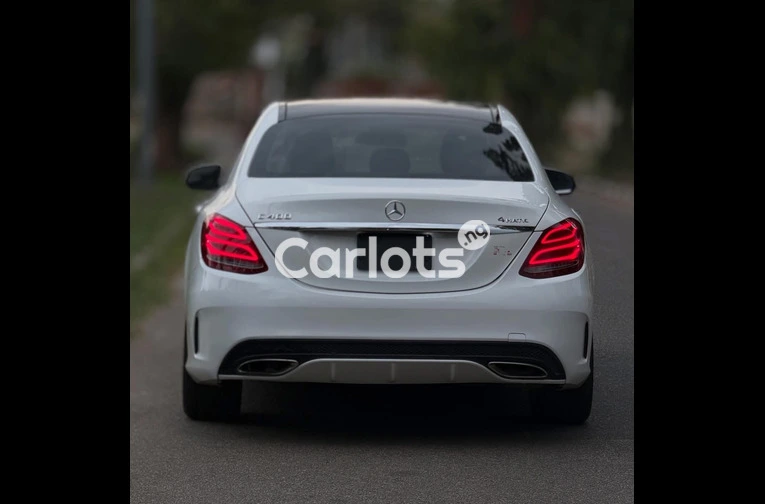FOREIGN USED 2015 MERCEDES BENZ C400 for sale in Abuja, FCT - thumbnail 7
