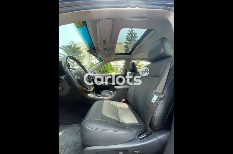 2010 Lexus ES 350 for sale in Ikeja, Lagos - photo 2 of 7
