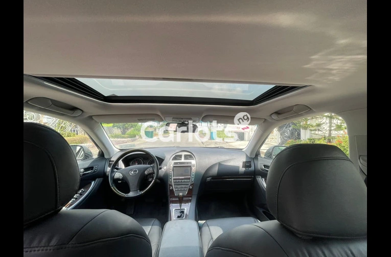 2010 Lexus ES 350 for sale in Ikeja, Lagos - photo 3 of 7