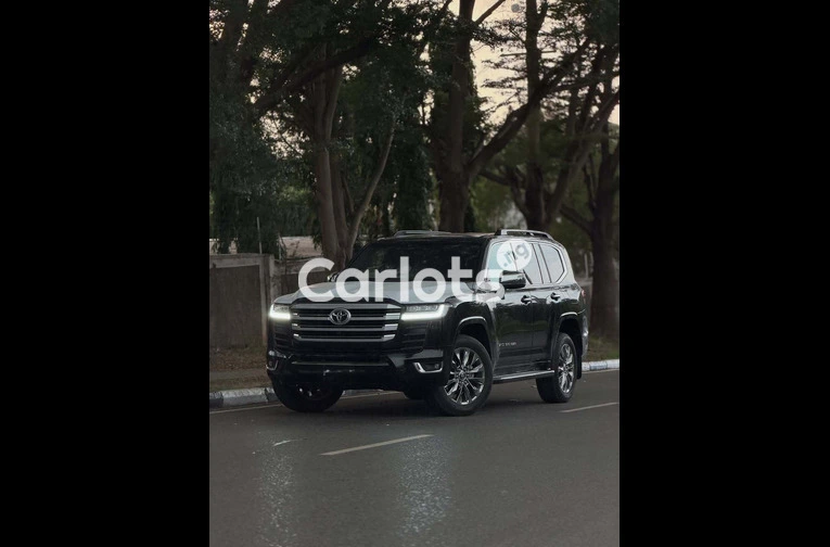 2025 TOYOTA LAND CRUISER – BRAND NEW - 1/7