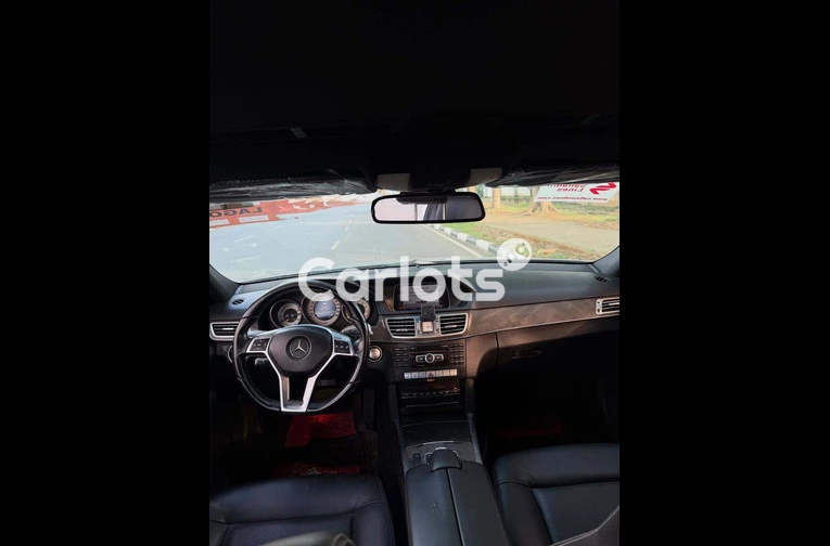 Foreign Used 2013 MERCEDES-BENZ E350 for sale in Asokoro, FCT - thumbnail 5