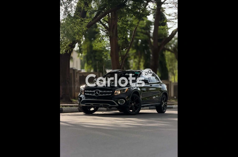 Foreign Used 2018 MERCEDES-BENZ GLA250