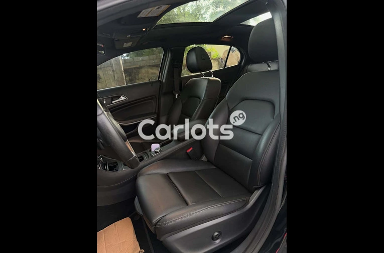 Foreign Used 2018 MERCEDES-BENZ GLA250 - 6/7