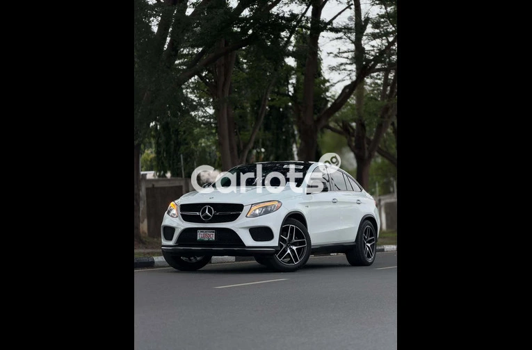 Clean 2017 MERCEDES-BENZ GLE43 COUPE - 1/7