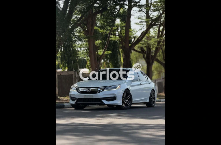Sharp 2015 HONDA ACCORD - 1/7
