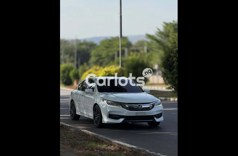 Sharp 2015 HONDA ACCORD for sale in Asokoro